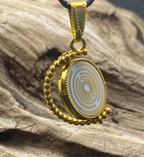 Amulett – Dreh – /Wende Anhänger goldfarben – Lakhovsky MWO – 16 mm / goldlegiert / schwarz – Produktansicht 1