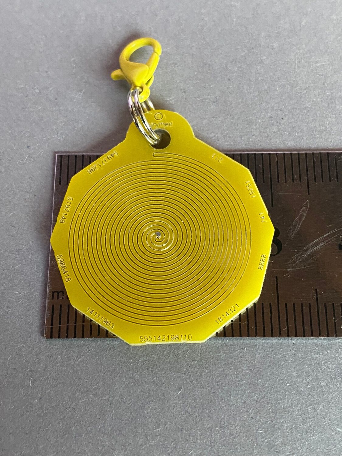 AURYMED Animal Tier Coin Gelb – Beispiel 15