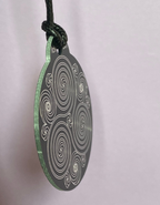 Amulett – Ich bin – Merkaba – Triskele schwarz mit zinnlegiert ca. 48mmx52 mm – Produktansicht 1