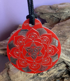 Amulett – Ich bin – Merkaba – Triskele rot mit zinnlegiert ca. 48mmx52 mm – Produktansicht 1