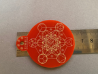 Anhänger Metatron rot, zinnlegiert ca. 52 mm x 62 mm – Produktansicht 1