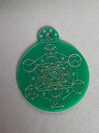 Anhänger Metatron waldgrün, zinnlegiert ca. 52 mm x 62 mm – Produktansicht 1
