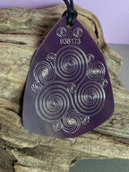 Amulett – Disc – Ganesha der Glücksbote+ die – 69 mm / zinnlegiert / flieder lila – Produktansicht 1