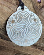 Amulett – Ich bin – Merkaba – Triskele weiß mit zinnlegiert ca. 48mmx52 mm – Produktansicht 1