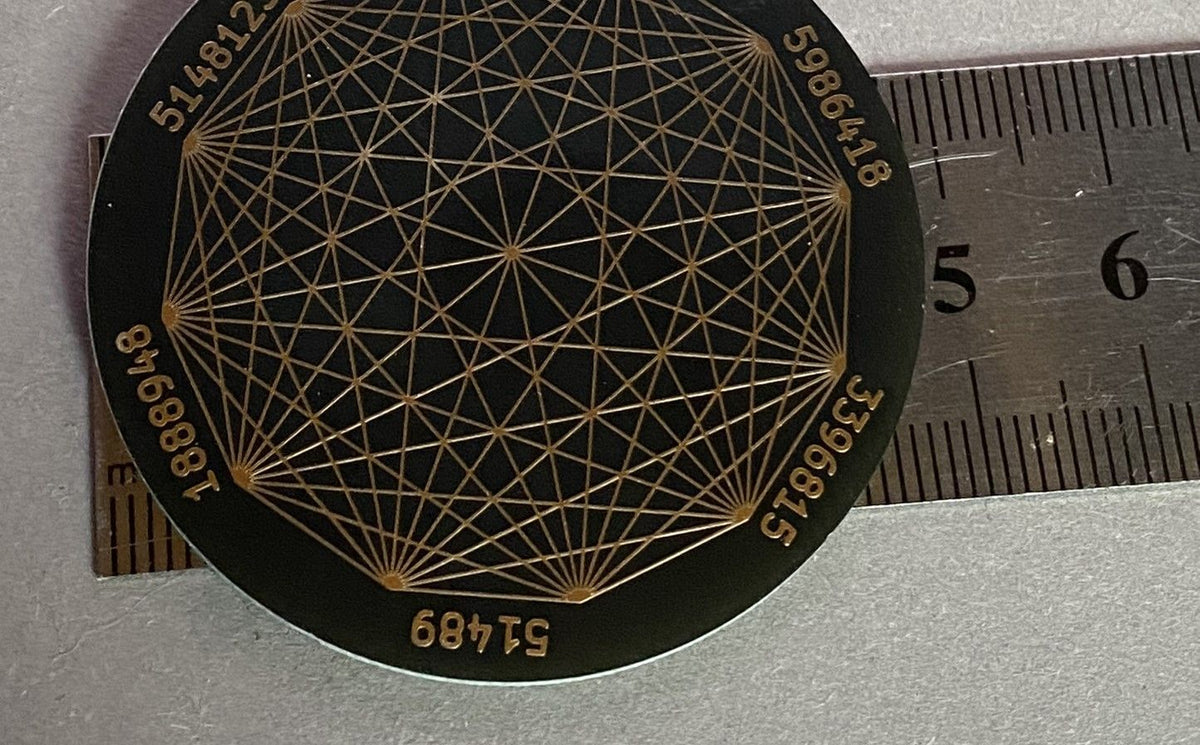 Amulett – Disc ca. 48x58 mm – Lakhovsky MWO + Dodecagram – 58 mm / goldlegiert / schwarz – Produktansicht 1