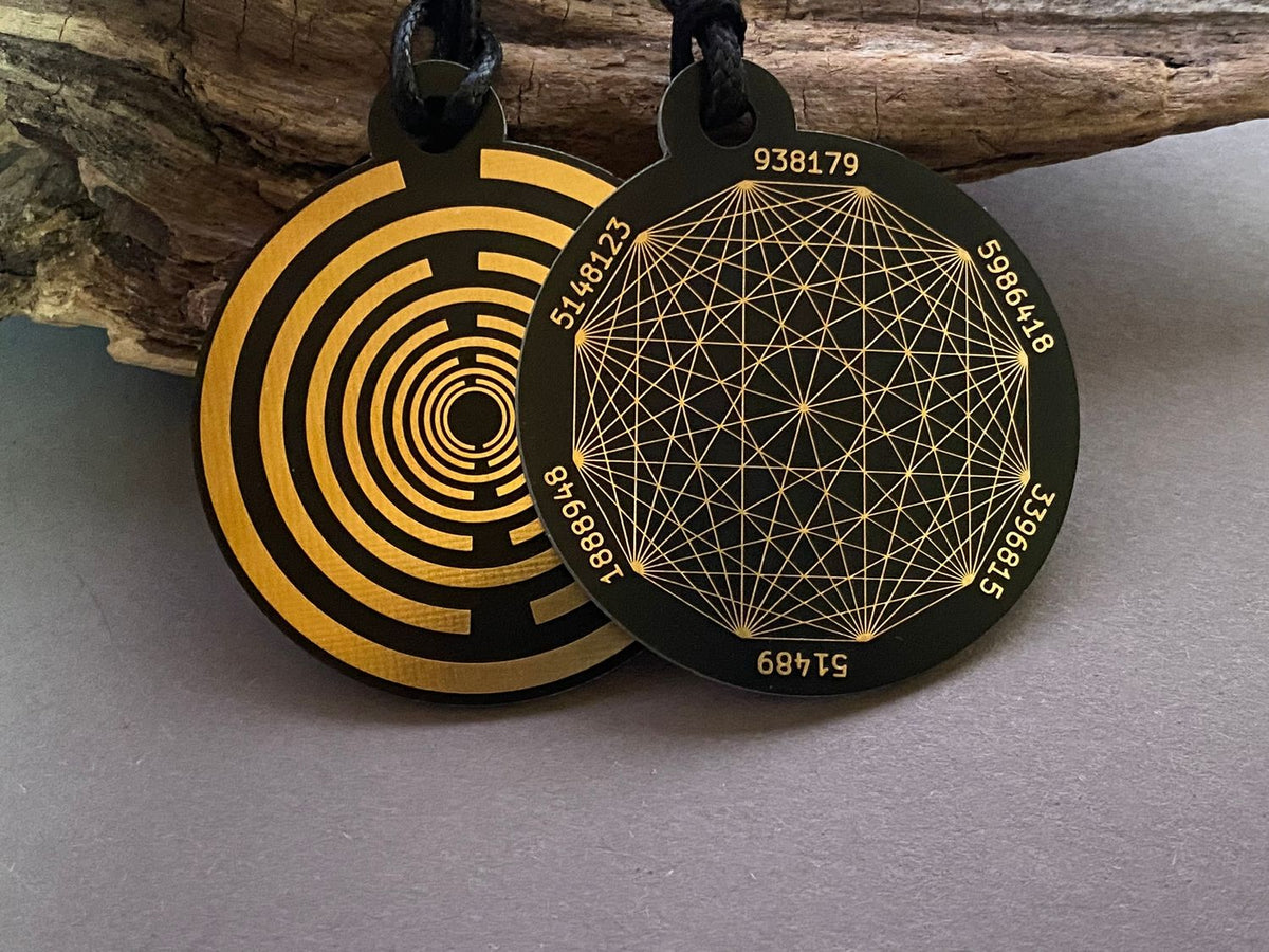 Amulett – Disc ca. 48x58 mm – Lakhovsky MWO + Dodecagram – 58 mm / goldlegiert / schwarz – Produktansicht 1