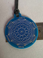 Amulett – Disc ca. 48x58 mm – Lakhovsky MWO + Dodecagram – 58 mm / zinnlegiert / blau – Produktansicht 1