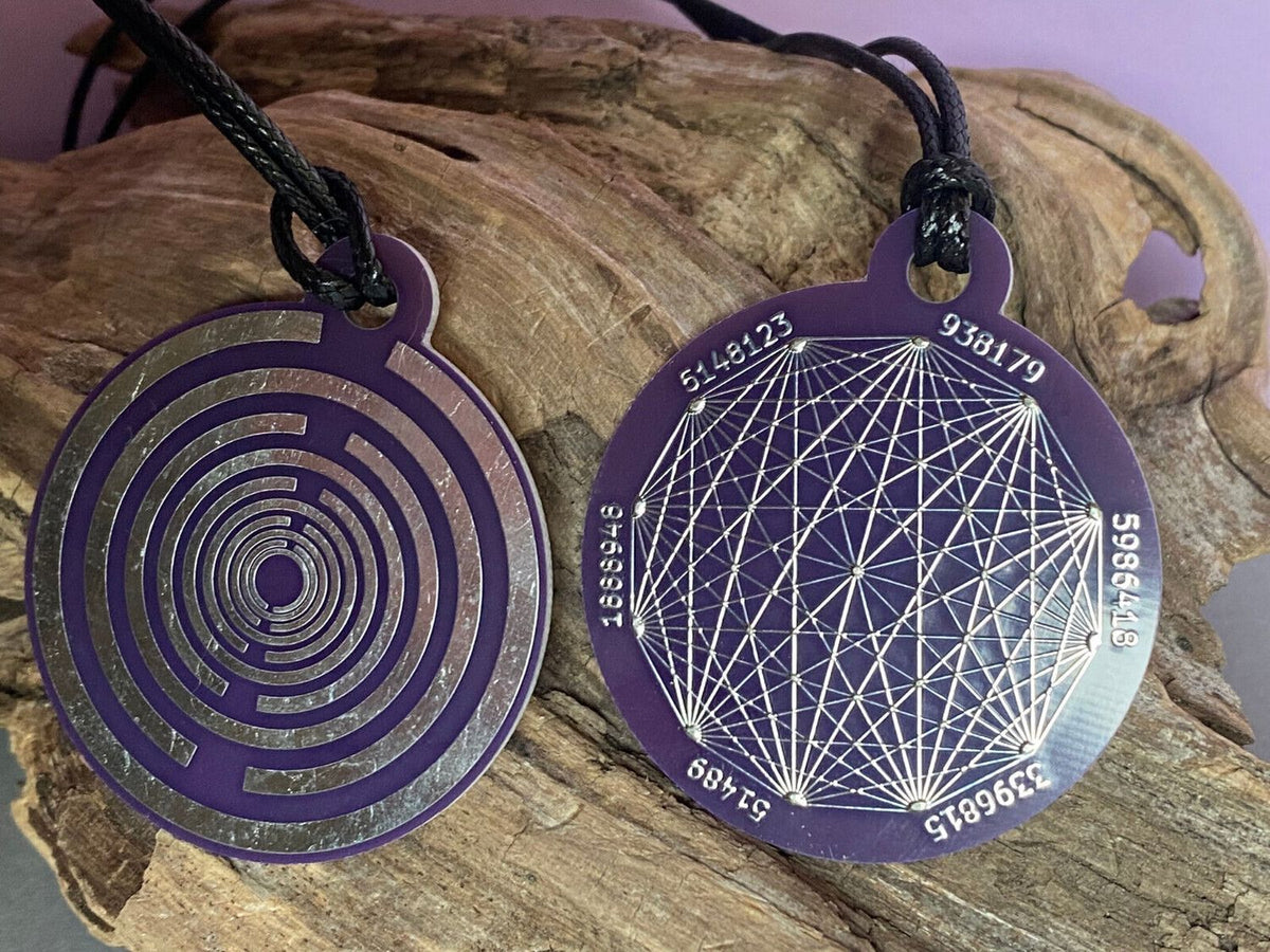 Amulett – Disc ca. 48x58 mm – Lakhovsky MWO + Dodecagram – 58 mm / zinnlegiert / lila – Produktansicht 1