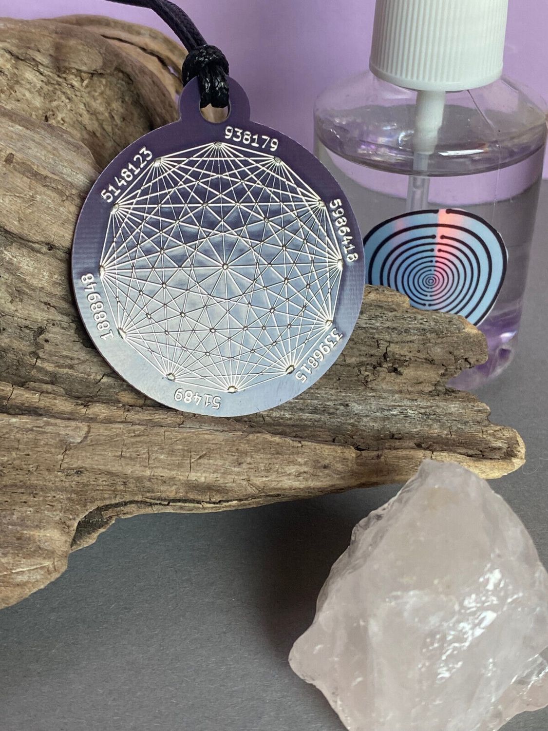 Amulett – Disc ca. 48x58 mm – Lakhovsky MWO + Dodecagram – 58 mm / zinnlegiert / lila – Produktansicht 1