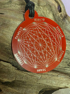Amulett – Disc ca. 48x58 mm – Lakhovsky MWO + Dodecagram – 58 mm / zinnlegiert / rot – Produktansicht 1