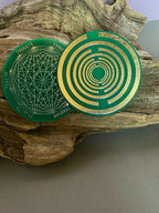 Amulett – Disc ca. 48x58 mm – Lakhovsky MWO + Dodecagram – 58 mm / goldlegiert / grün – Produktansicht 1