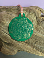 Amulett – Disc ca. 48x58 mm – Lakhovsky MWO + Dodecagram – 58 mm / goldlegiert / grün – Produktansicht 1