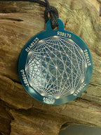 Amulett – Disc ca. 48x58 mm – Lakhovsky MWO + Dodecagram – 58 mm / zinnlegiert / blau – Produktansicht 1