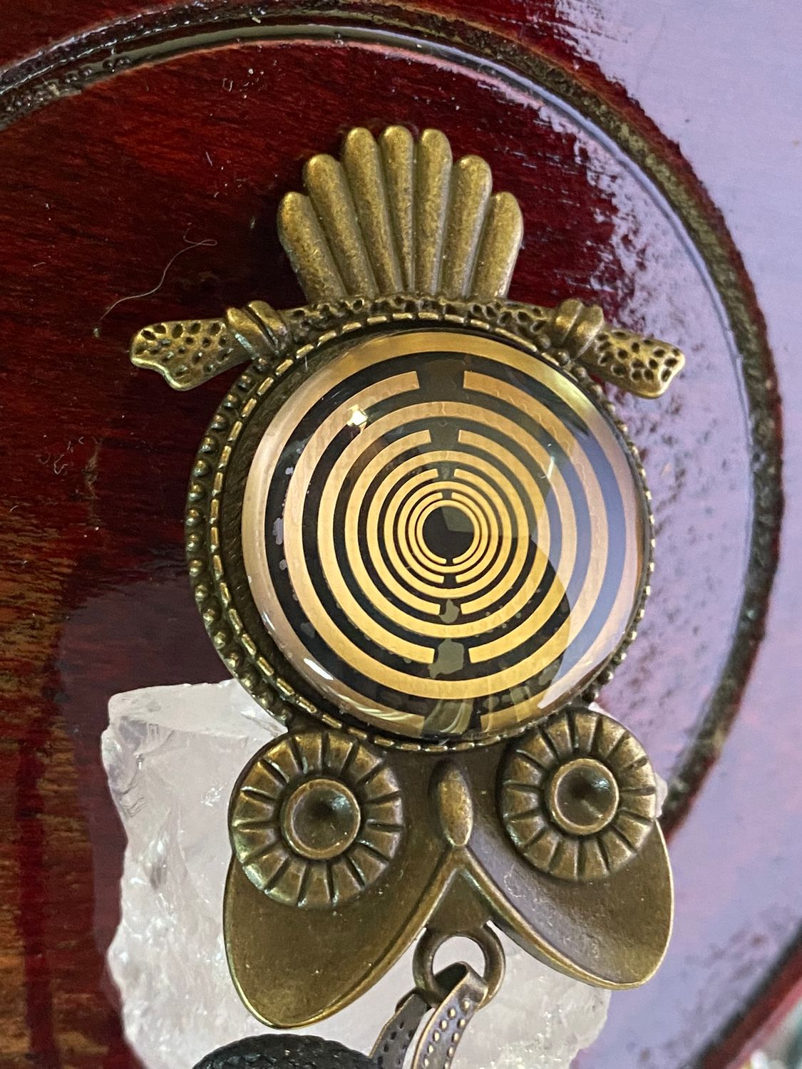 Amulett – Krafttier Eule – Lakhovsky MWO – goldlegiert / nachtschwarz – Produktansicht 1