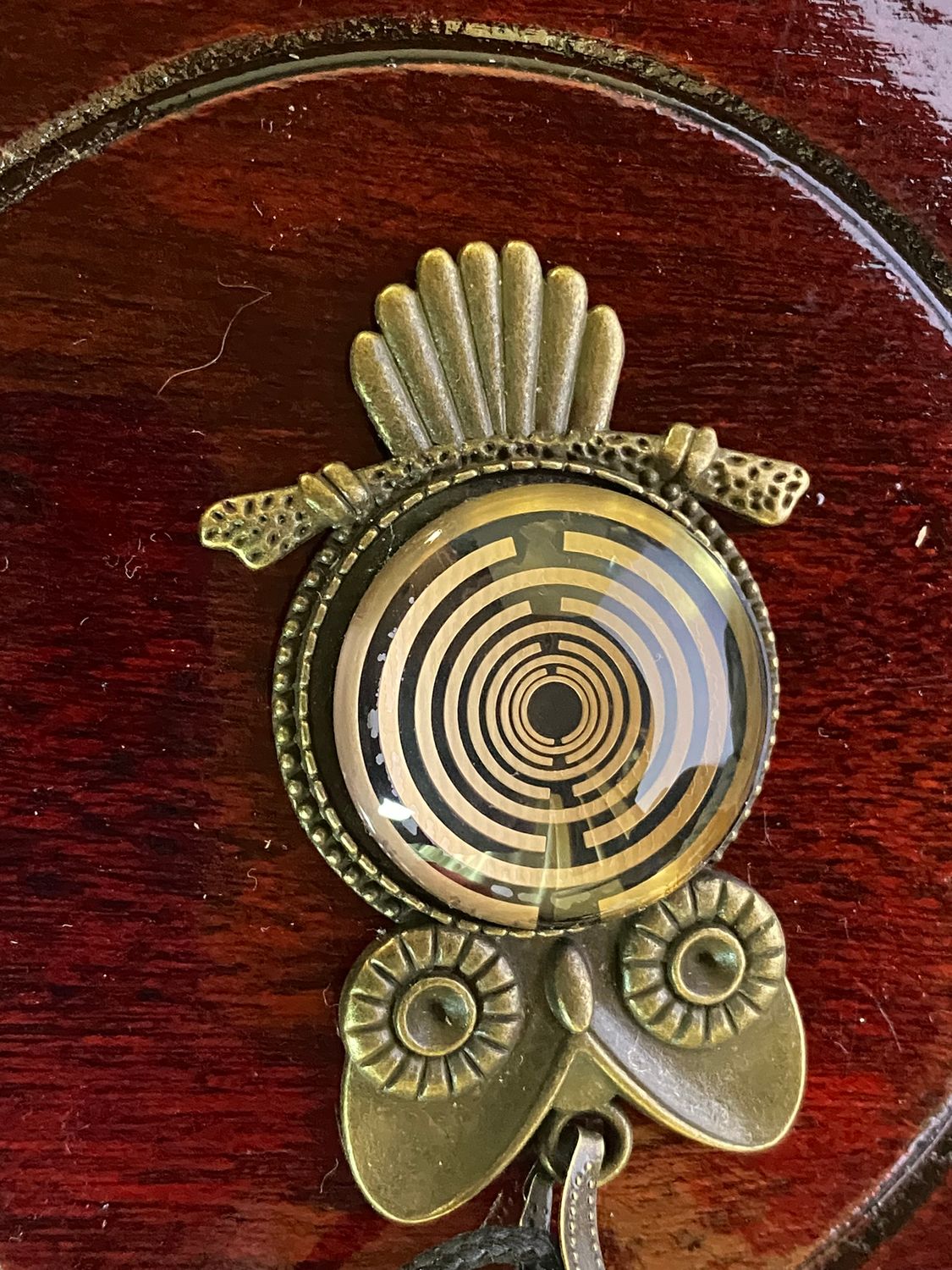Amulett – Krafttier Eule – Lakhovsky MWO – goldlegiert / nachtschwarz – Produktansicht 1