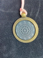 Amulett – Dodecagram als schwarzer 25 mm Coin – Dodecagram – 25 mm / zinnlegiert / Fassung bronzefarben – Produktansicht 1