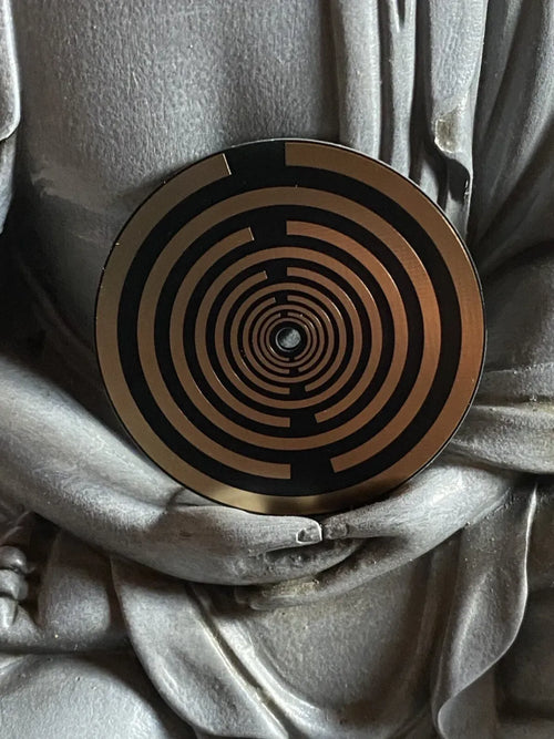 50 mm Disc – 1 Stück – MWO Lakhovsky MWO doppelseitig, schwarz, Symbolik goldlegiert, kupferunterlegt – Produktansicht 1