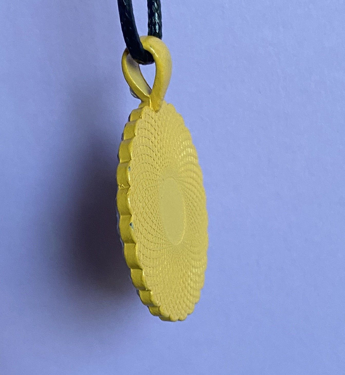 Amulett – glamour – Dodecagram – 25 mm / goldlegiert / Fassung sonnengelbe – Produktansicht 1