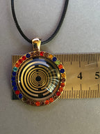 Amulett – Glamour – Lakhovsky MWO – 25 mm / goldlegiert / nachtschwarz – Produktansicht 1
