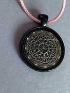 Amulett – schwarz, Dodecagram, Disc in schwarz, 25 mm, zinnlegiert, kupferunterlegt – Produktansicht 1
