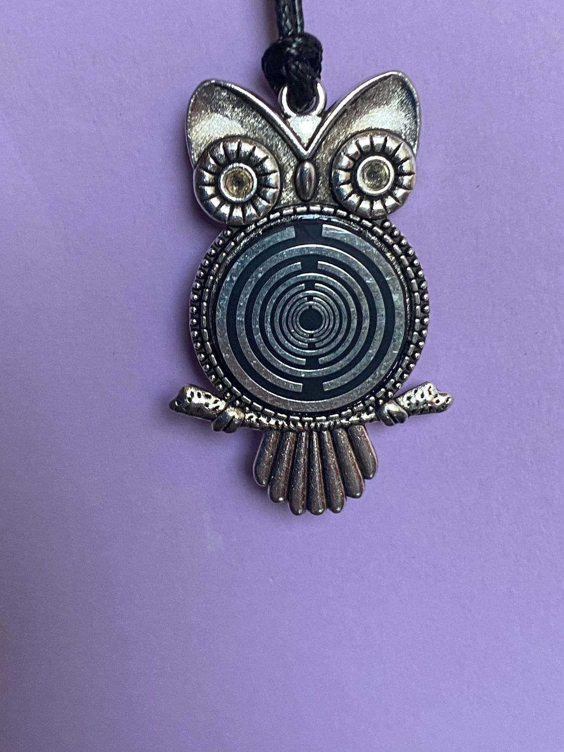 Amulett – Eule – Lakhovsky MWO Antenne als – Lakhovsky MWO – 25 mm / zinnlegiert / Fassung silberfarben – Produktansicht 1