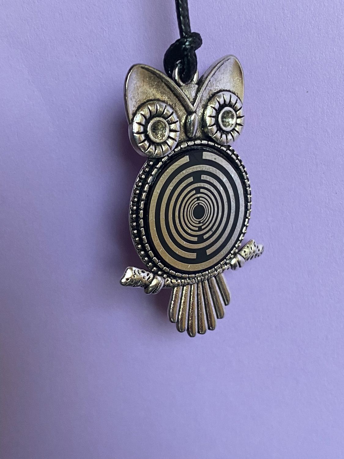 Amulett – Eule – Lakhovsky MWO Antenne als – Lakhovsky MWO – 25 mm / zinnlegiert / Fassung silberfarben – Produktansicht 1