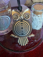 Amulett – Eule – Lakhovsky MWO Antenne als – Lakhovsky MWO – 25 mm / zinnlegiert / Fassung silberfarben – Produktansicht 1