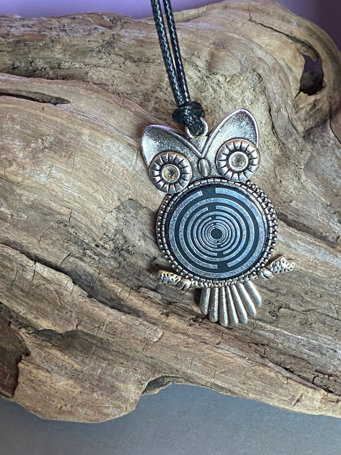 Amulett – Eule – Lakhovsky MWO Antenne als – Lakhovsky MWO – 25 mm / zinnlegiert / Fassung silberfarben – Produktansicht 1