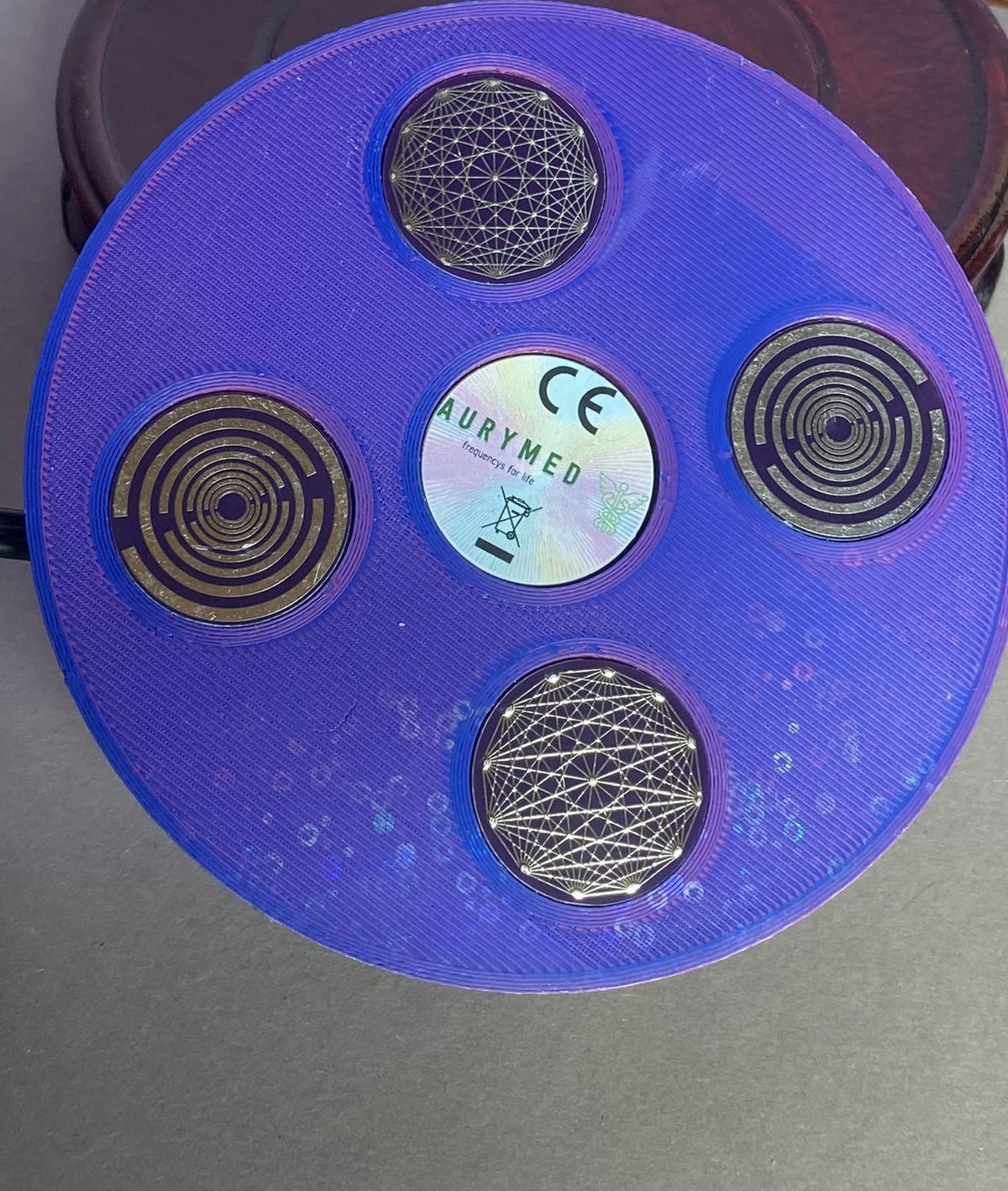 69 mm VibraNex UFO, Farbverlauf, Oberflächenplatte zinnlegiert, Füllung Turmalin, Bergkristall, Amethyst – Produktansicht 1