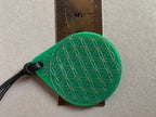 Anhänger Blume des Lebens – Bifilar Spule, grün, ca. 40 mm x 48 mm, zinnlegiert – Produktansicht 1