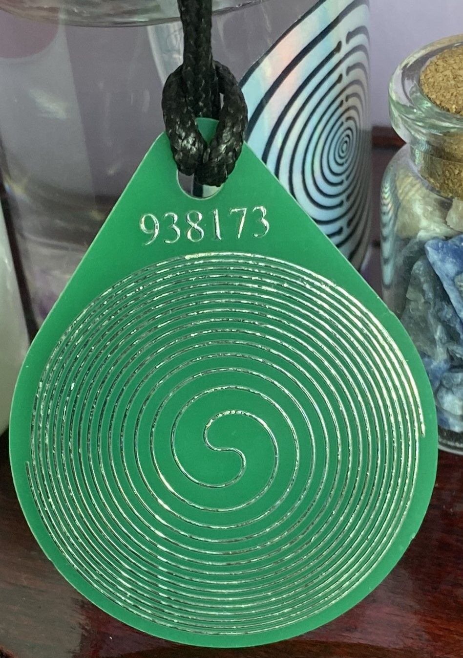 Anhänger Blume des Lebens – Bifilar Spule, grün, ca. 40 mm x 48 mm, zinnlegiert – Produktansicht 1