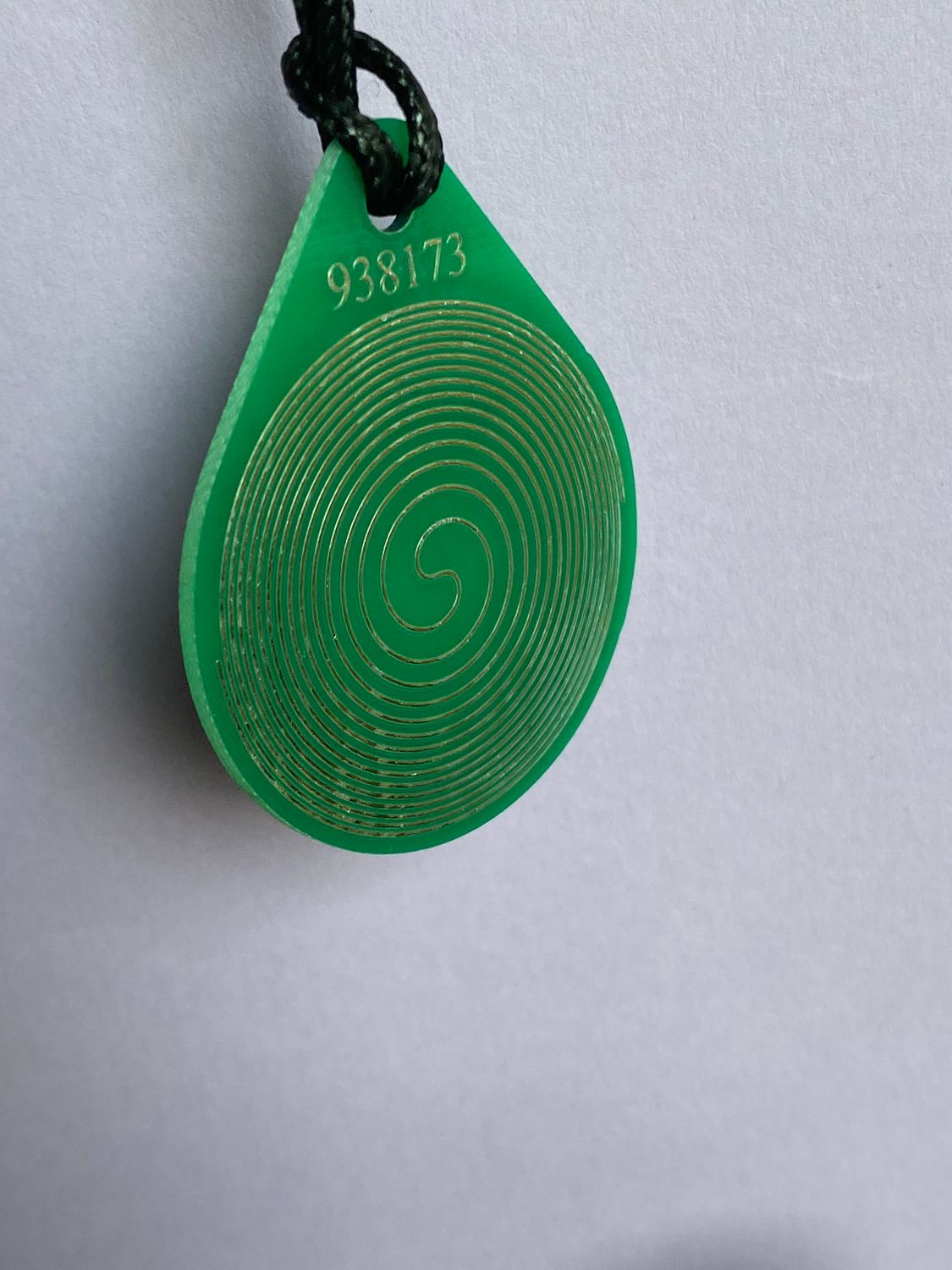 Anhänger Blume des Lebens – Bifilar Spule, grün, ca. 40 mm x 48 mm, zinnlegiert – Produktansicht 1