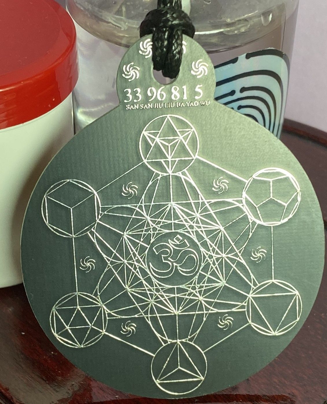Anhänger Metatron schwarz, zinnlegiert ca. 52 mm x 62 mm – Produktansicht 1