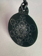 Anhänger Metatron schwarz, zinnlegiert ca. 52 mm x 62 mm – Produktansicht 1