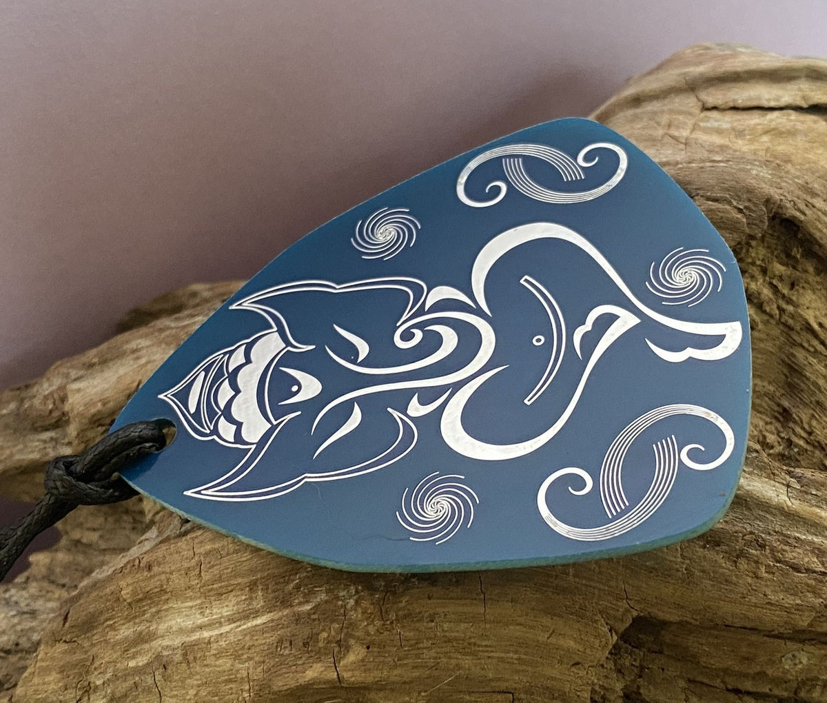 Amulett – Disc – Ganesha der Glücksbote+ die – 69 mm / zinnlegiert / blau – Produktansicht 1