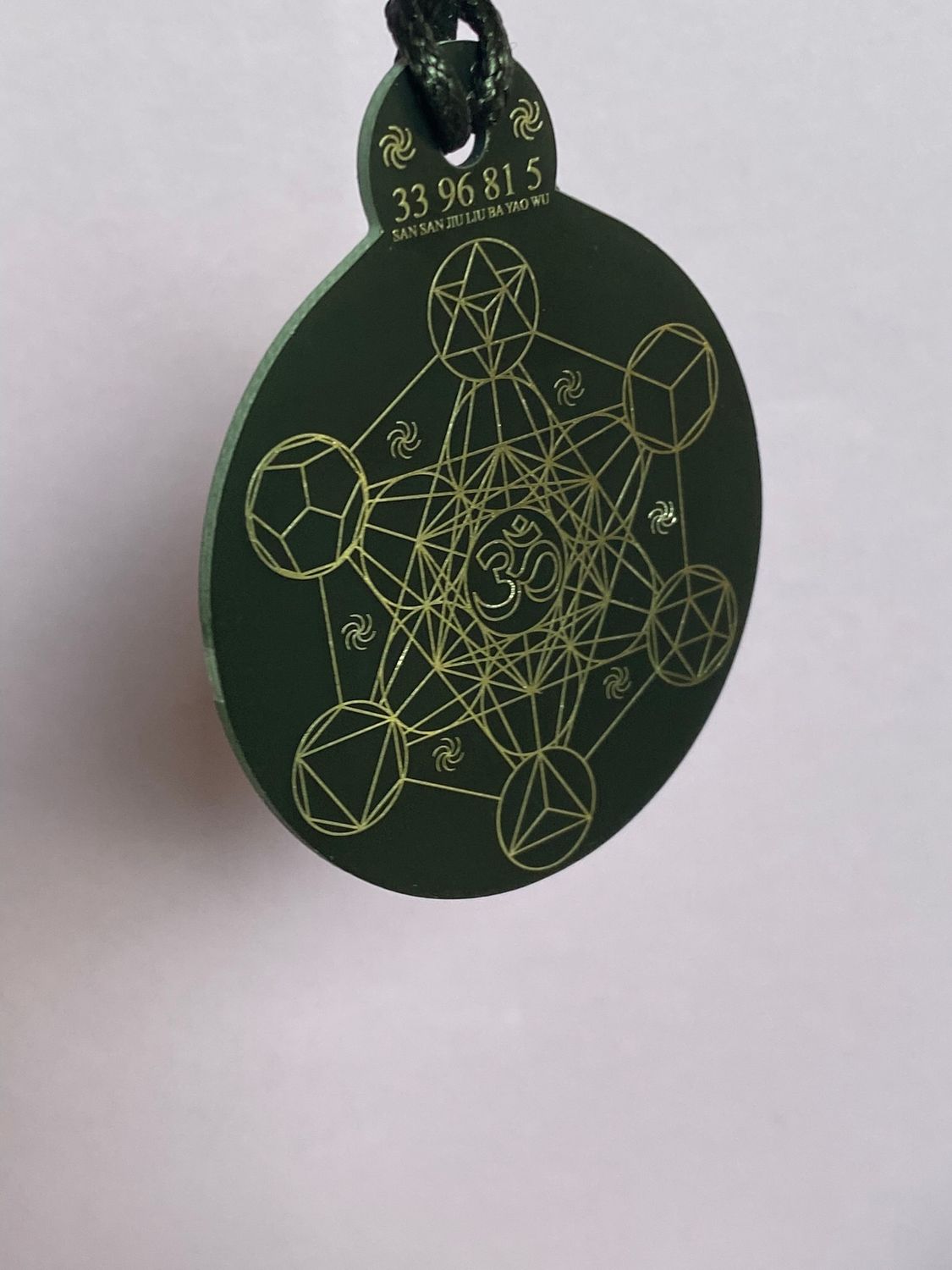 Anhänger Metatron schwarz, zinnlegiert ca. 52 mm x 62 mm – Produktansicht 1