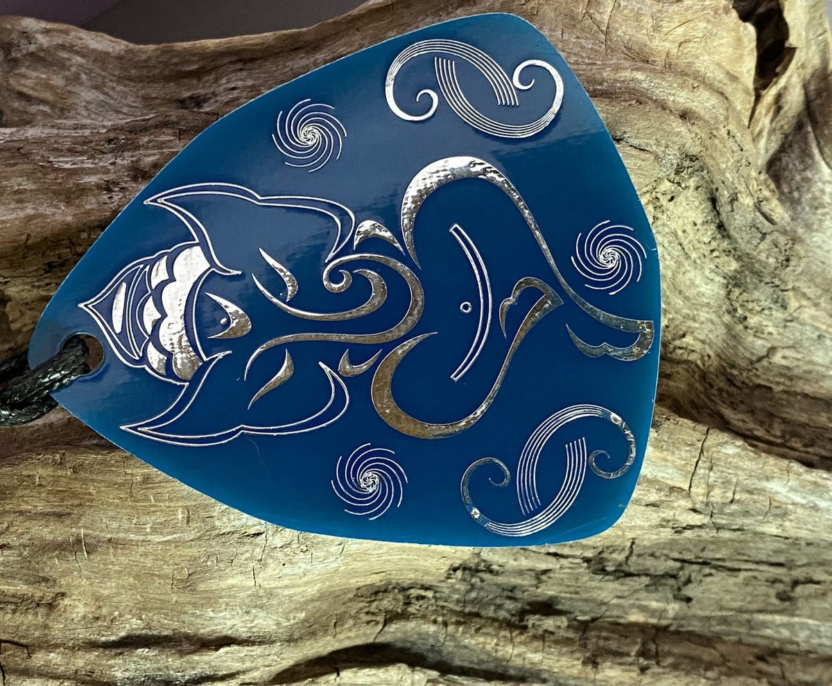 Amulett – Disc – Ganesha der Glücksbote+ die – 69 mm / zinnlegiert / blau – Produktansicht 1