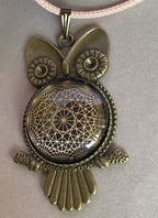 Amulett – Krafttier Eule – Dodecagram – goldlegiert / nachtschwarz – Produktansicht 1