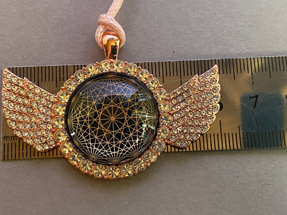 Amulett – glamour – Dodecagram – 25 mm / goldlegiert / Fassung altrose Engelsflügel – Produktansicht 1