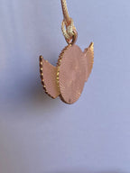 Amulett – glamour – Dodecagram – 25 mm / goldlegiert / Fassung altrose Engelsflügel – Produktansicht 1