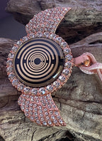 Amulett – glamour – Lakhovsky MWO – 25 mm / goldlegiert / Fassung altrose Farbe Engelsflügel – Produktansicht 1
