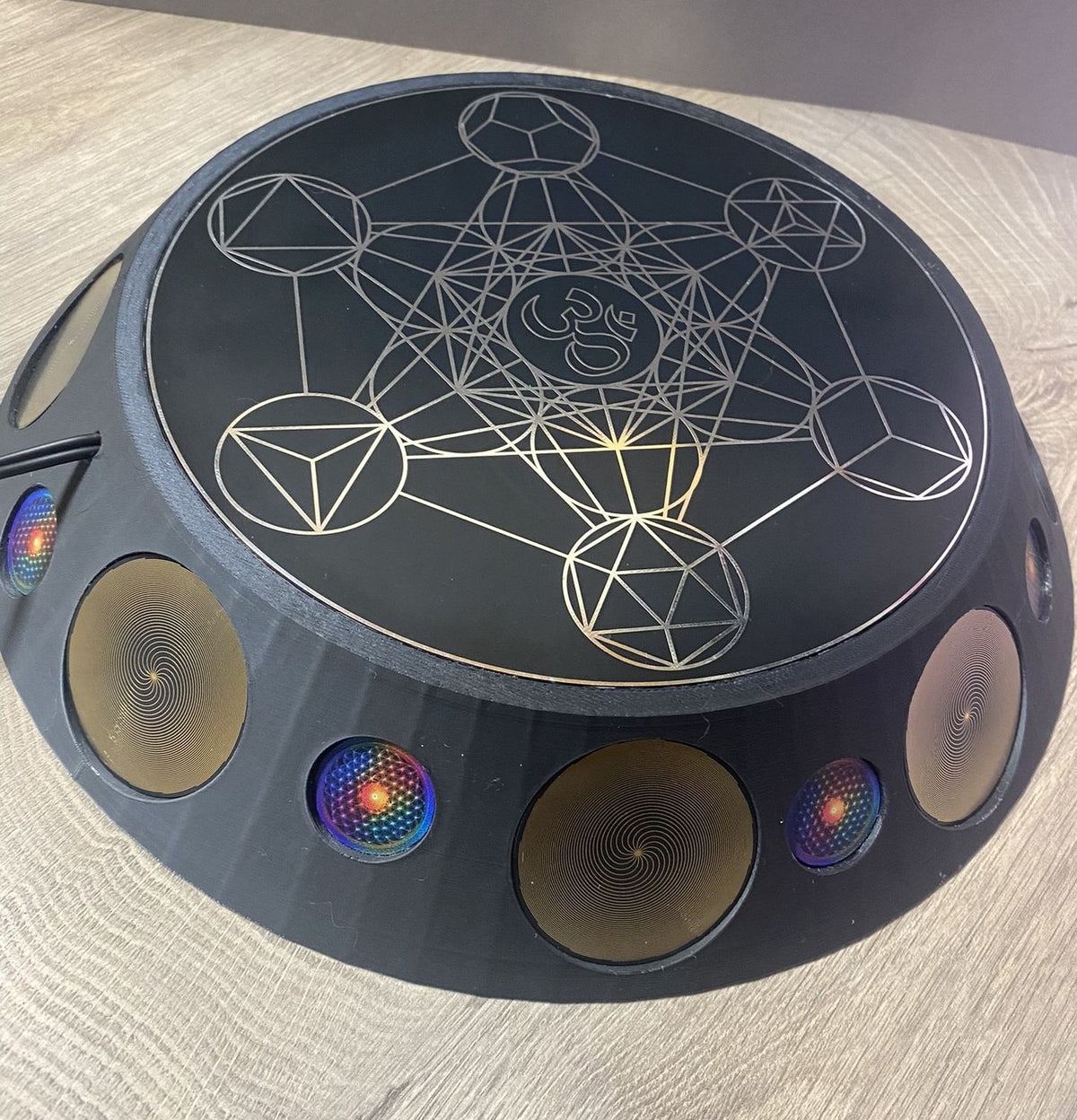 200 mm VibraNex UFO – 1-farbig, Oberflächenplatte zinnlegiert – Produktansicht 1