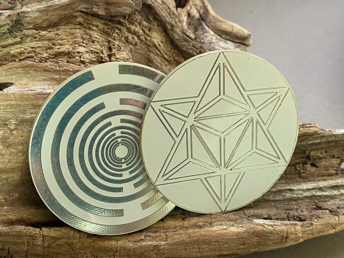 50 mm Disc – Lakhovsky MWO + Merkaba – zinnlegiert / weiß – Produktansicht 1