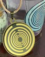Amulett – bronzefarben, Wicca, Lakhovsky MWO, Disc in schwarz, goldlegiert, kupferunterlegt – Produktansicht 1