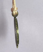 Amulett – bronzefarben, Lakhovsky MWO, Disc in schwarz, zinnlegiert, kupferunterlegt – Produktansicht 1