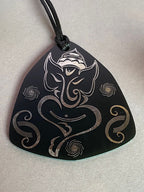 Amulett – Disc – Ganesha der Glücksbote+ die – 69 mm / zinnlegiert / schwarz – Produktansicht 1