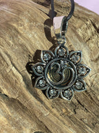 Amulett – Lotus Glitzer – Lakhovsky MWO – Lakhovsky MWO + Lotus – nachtschwarz – Produktansicht 1