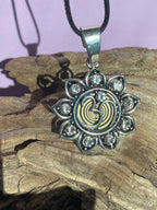 Amulett – Lotus Glitzer – Lakhovsky MWO – Lakhovsky MWO + Lotus – nachtschwarz – Produktansicht 1