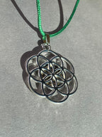 Amulett – Samen des Lebens – Lakhovsky MWO – Lakhovsky MWO – nachtschwarz – Produktansicht 1