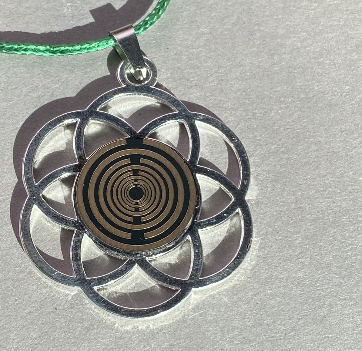 Amulett – Samen des Lebens – Lakhovsky MWO – Lakhovsky MWO – nachtschwarz – Produktansicht 1